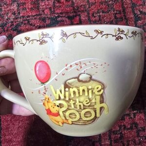 Rare Winnie the Pooh Honey Mug/soup Bowl